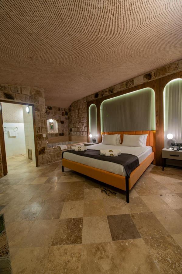 Cappadocia Hobbit House Hotel Nevsehir Exterior photo