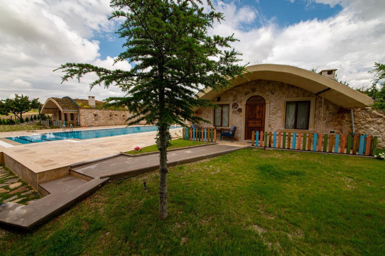 Cappadocia Hobbit House Hotel Nevsehir Exterior photo